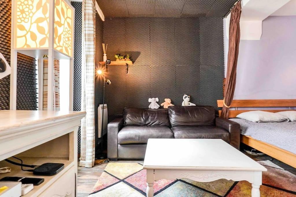 Studio With Home Cinema@Paris Chatelet Exteriér fotografie